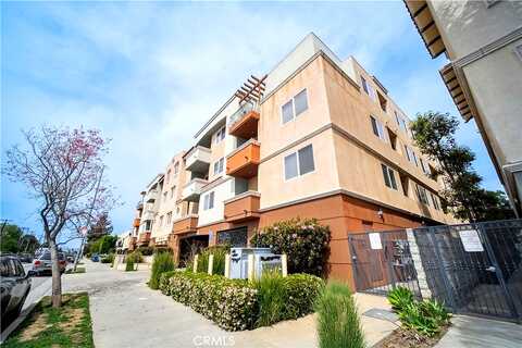 Sherman Way, Van Nuys, CA 91405