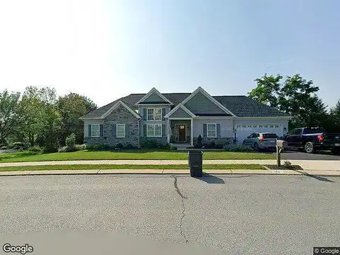 Livia, WRIGHTSVILLE, PA 17368
