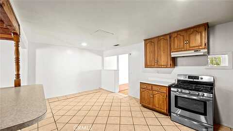 Willow, RIALTO, CA 92376