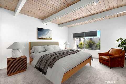Moorpark Street, Studio City, CA 91604