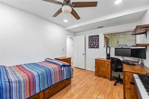 Topaz, FULLERTON, CA 92831