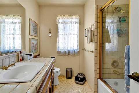 Shasta, APPLE VALLEY, CA 92307