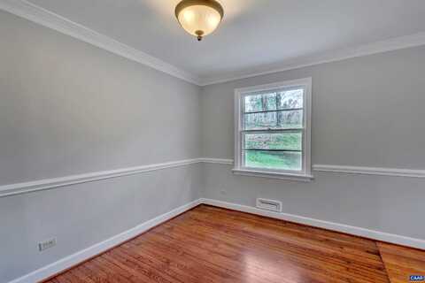 Oakleaf, CHARLOTTESVILLE, VA 22903
