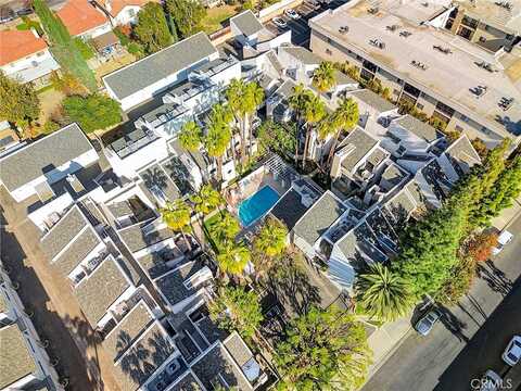 Keswick Street, Winnetka, CA 91306