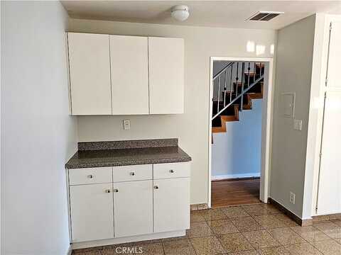 Mammoth Avenue, Van Nuys, CA 91405
