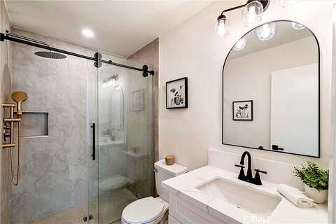 Hollow Corner Road, Culver City, CA 90230