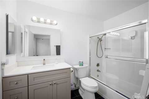 W Avenue 41, Los Angeles, CA 90065