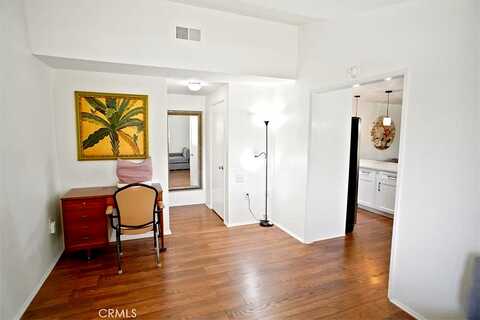 Avenue Of The Oaks, Newhall, CA 91321