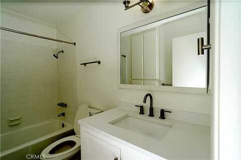 W 146Th Street, Gardena, CA 90247