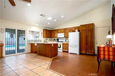 Cortez, VICTORVILLE, CA 92392