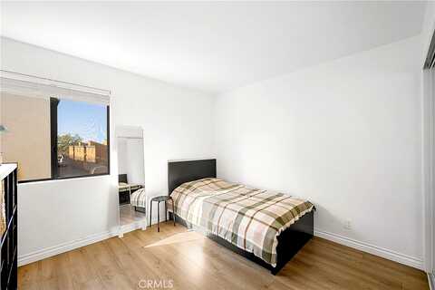 Beaver Street, Sylmar, CA 91342