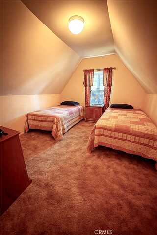 Spruce, WOFFORD HEIGHTS, CA 93285