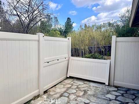 Conejo View, AGOURA HILLS, CA 91301