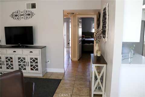 Mango Avenue, Fontana, CA 92335