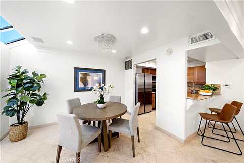 Le Parc, Lake Forest, CA 92630