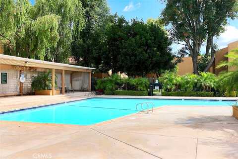 W Macarthur Boulevard, Santa Ana, CA 92707