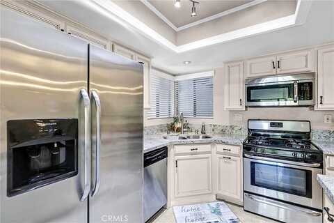 Sorrento, Laguna Niguel, CA 92677