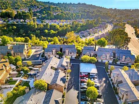 S Country Glen Way, Anaheim Hills, CA 92808