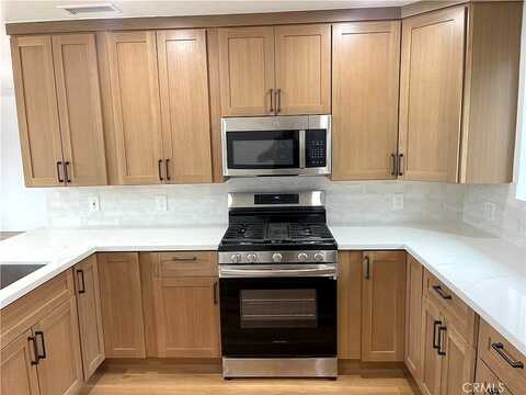 Mulberry, WHITTIER, CA 90605