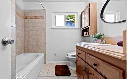 Georgia, CLAREMONT, CA 91711