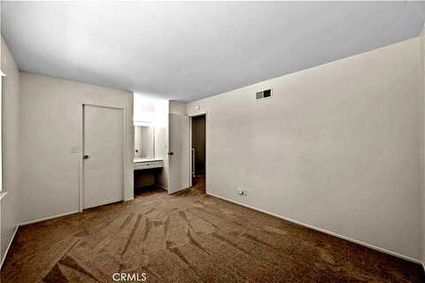 White, LA VERNE, CA 91750