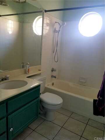 Berkeley, VICTORVILLE, CA 92392
