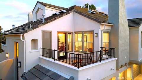 Diamant, ALISO VIEJO, CA 92656
