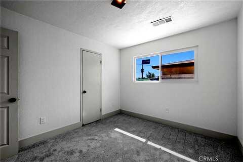 Pioneer, BAKERSFIELD, CA 93306
