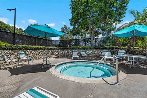 Country Oaks Loop, Ontario, CA 91761
