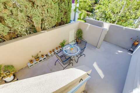 Florentine, ALISO VIEJO, CA 92656