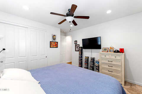 Mulligan, OXNARD, CA 93036