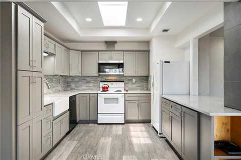 Paseo Grande, MENIFEE, CA 92586
