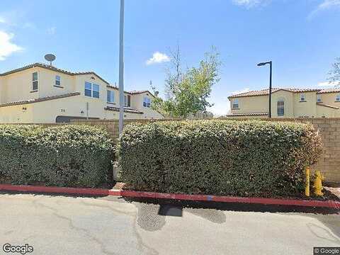 Calle De La Paz, VALENCIA, CA 91354