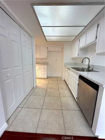 Colima Road, Whittier, CA 90604