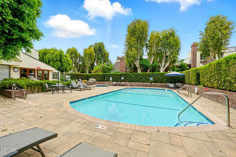 Hatteras Street, Tarzana, CA 91356