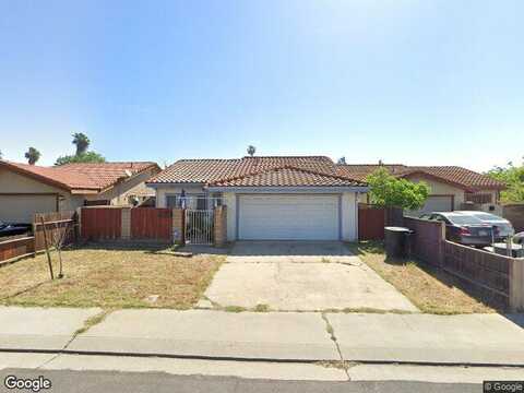 Janel, MODESTO, CA 95350