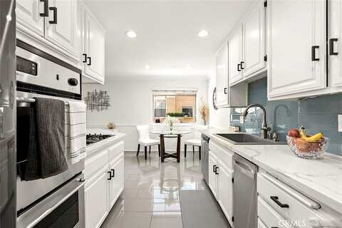 Hatteras Street, Tarzana, CA 91356