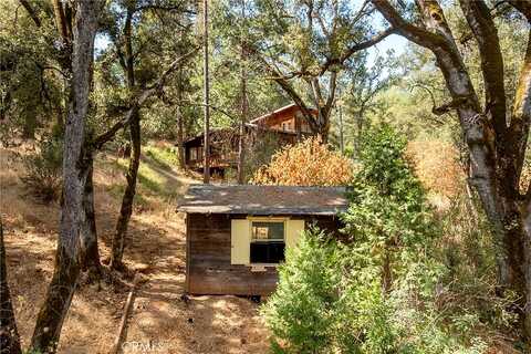 Oak Road, Mariposa, CA 95338