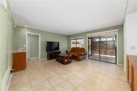 Tomas, ROWLAND HEIGHTS, CA 91748