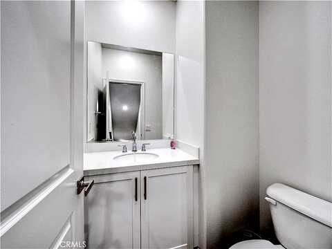 Verdana Circle, La Verne, CA 91750