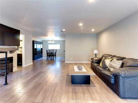 Rose Avenue, Signal Hill, CA 90755