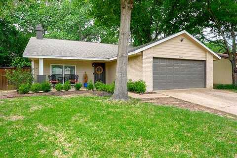 Kings Manor, LAKE DALLAS, TX 75065