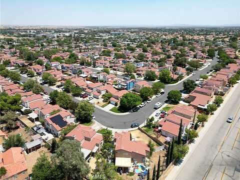 17Th, PALMDALE, CA 93550