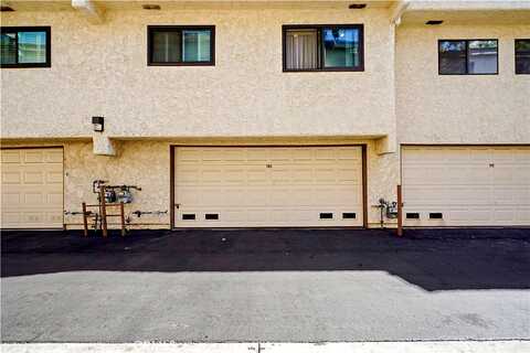 Oxnard Street, Tarzana, CA 91356