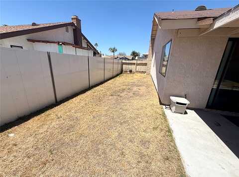 Casa Grande, MORENO VALLEY, CA 92551