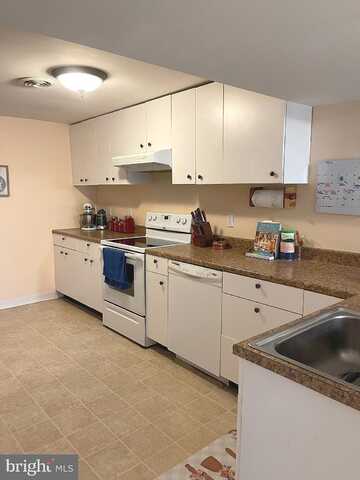 Country, DENVER, PA 17517