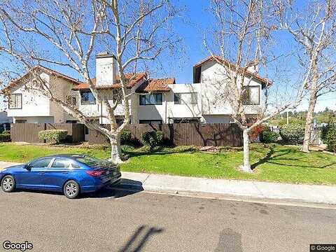 Via Loma, EL CAJON, CA 92019
