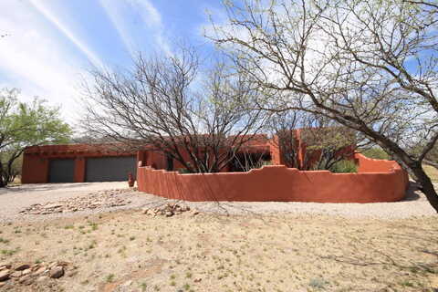 Mir, HEREFORD, AZ 85615