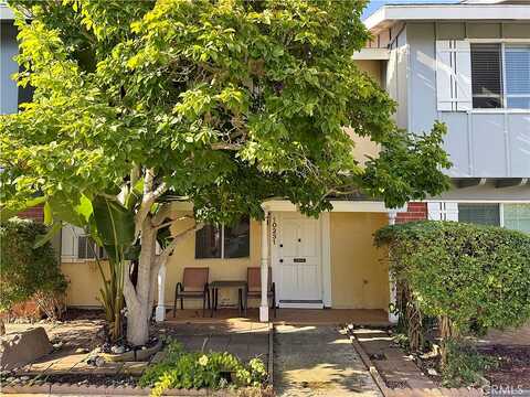 Holburn, HUNTINGTON BEACH, CA 92646