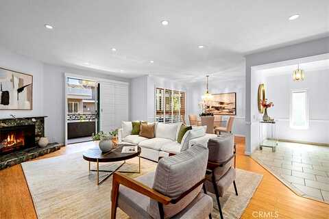 Dickens Street, Sherman Oaks, CA 91403
